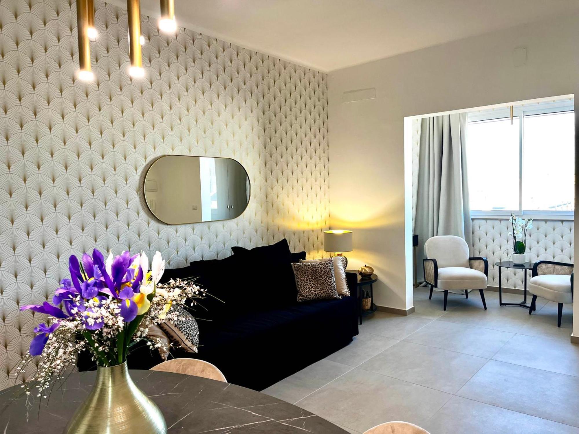 Via Dante Luxury Home 바리 외부 사진