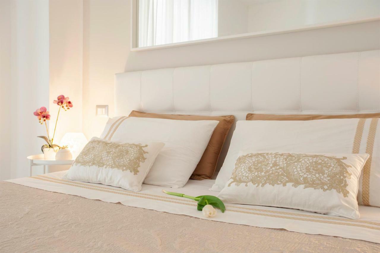 Via Dante Luxury Home 바리 외부 사진